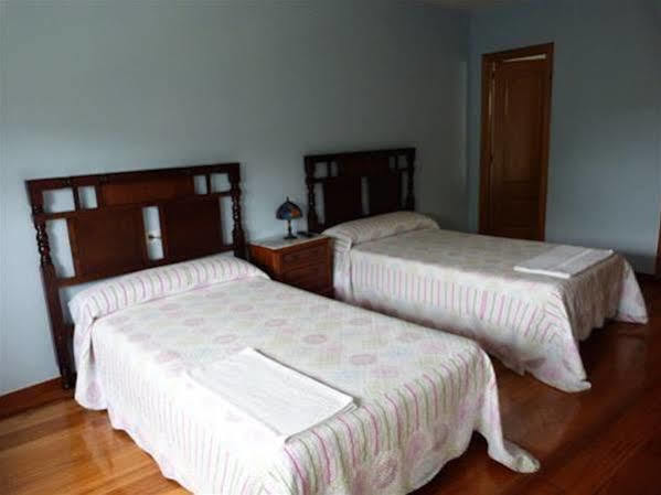 Pension Albergue A Pedra Sarria Exteriör bild